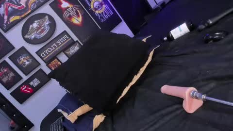 Snapshot of madisson7 chatting on March 6, 2025, 6:30 am Madisson online show from March 6, 2025, 6:30 am