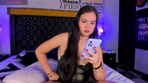 Snapshot of madisson7 chatting on November 12, 2025, 3:29 am Madisson online show from November 12, 2025, 3:29 am