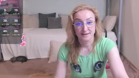 Snapshot of madissonkiss chatting on May 23, 2026, 11:42 pm Madisson online show from May 23, 2026, 11:42 pm