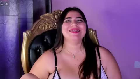 madissonlee__ online show from October 14, 2025, 7:47 pm