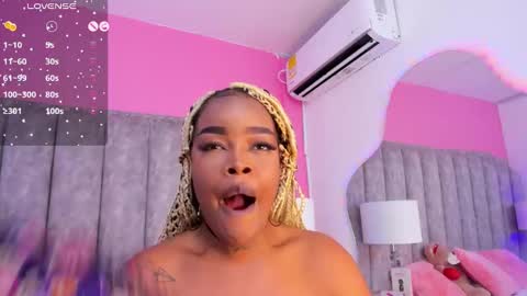 Madisson Lopez online show from December 23, 2024, 6:22 am