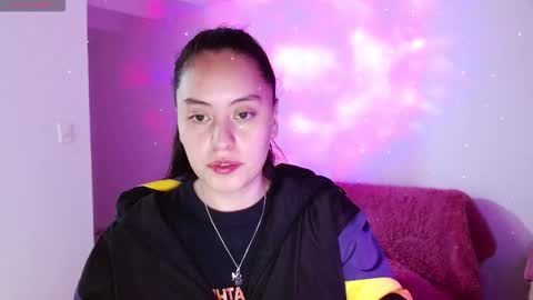 Snapshot of madissonn__ chatting on February 17, 2026, 6:32 am MADY online show from February 17, 2026, 6:32 am