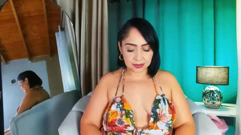 MADISSOONE  online show from November 23, 2025, 1:49 am