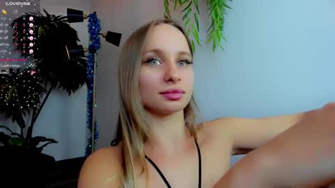 Madlen online show from December 16, 2024, 5:27 am