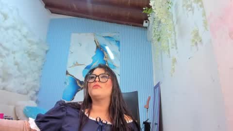 Snapshot of madokaa22 chatting on May 2, 2026, 12:10 pm Madoka online show from May 2, 2026, 12:10 pm