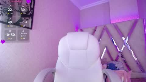 Madyson online show from May 17, 2026, 12:23 pm