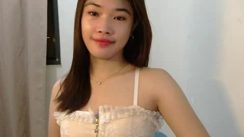 mae_luna online show from July 24, 2026, 10:19 pm