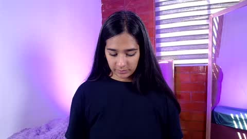 Snapshot of maeena chatting on December 5, 2024, 4:44 pm maeena online show from December 5, 2024, 4:44 pm