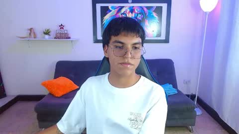 Snapshot of maegor18 chatting on April 22, 2026, 9:05 pm Maik online show from April 22, 2026, 9:05 pm
