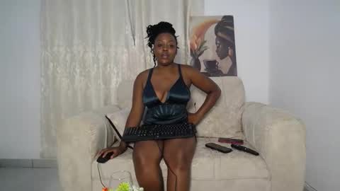 PENDO AND VIV online show from January 11, 2026, 6:13 pm