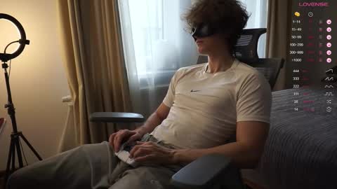 Mike XMaestro 3369 online show from November 14, 2025, 8:02 am