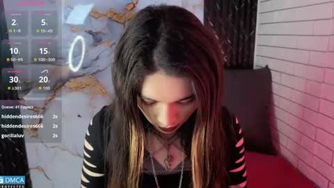 maevekuro online show from April 18, 2026, 3:32 am