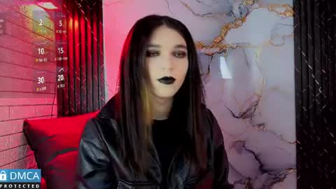 maevekuro online show from June 25, 2026, 3:17 am