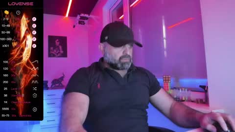 Snapshot of magabear chatting on May 6, 2026, 3:24 am Magabear online show from May 6, 2026, 3:24 am