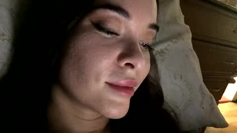 magggg658318 online show from December 19, 2024, 1:29 pm