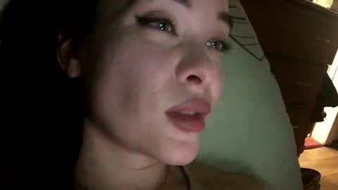 magggg658318 online show from January 7, 2025, 3:23 pm