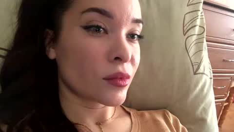 magggg658318 online show from February 22, 2025, 11:02 am