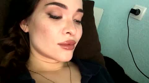 Snapshot of magggg658318 chatting on June 1, 2026, 2:41 pm magggg658318 online show from June 1, 2026, 2:41 pm