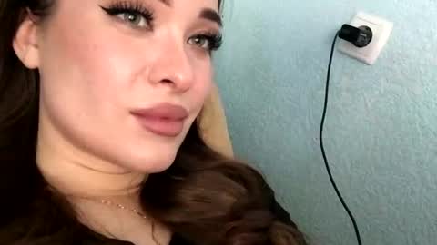 magggg658318 online show from July 22, 2026, 1:25 pm