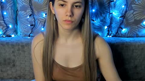 Snapshot of maggiecake chatting on February 7, 2025, 7:50 am Maggie online show from February 7, 2025, 7:50 am