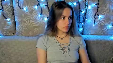 Snapshot of maggiecake chatting on June 11, 2026, 1:49 am Maggie online show from June 11, 2026, 1:49 am