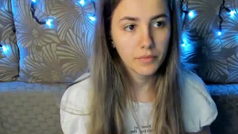 Snapshot of maggiecake chatting on June 28, 2026, 1:33 am Maggie online show from June 28, 2026, 1:33 am
