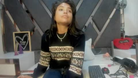Kimy online show from June 30, 2026, 1:34 pm
