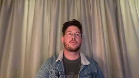 Snapshot of magic2054 chatting on June 12, 2026, 12:04 pm magic2054 online show from June 12, 2026, 12:04 pm