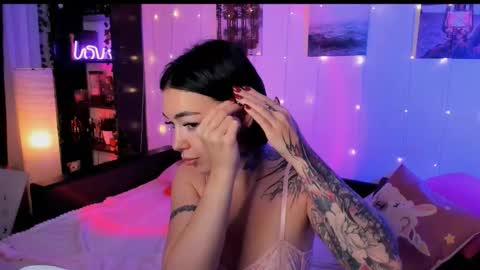 Snapshot of magic_alie chatting on November 17, 2025, 6:41 am Magic Allie online show from November 17, 2025, 6:41 am