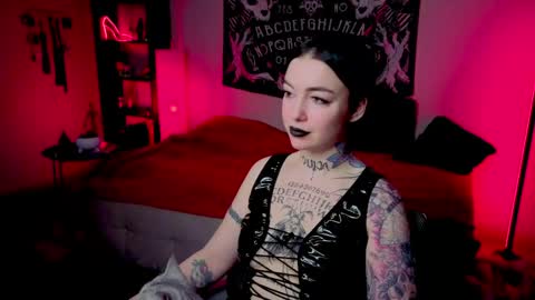 Magic Allie online show from May 13, 2026, 8:06 pm