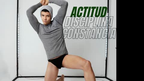 Snapshot of magic_boy01 chatting on December 18, 2024, 4:17 pm Damian Rivers online show from December 18, 2024, 4:17 pm