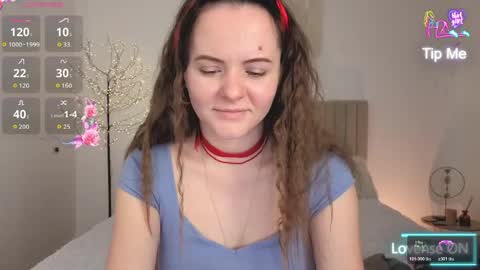 Snapshot of magic_bunnyy chatting on April 5, 2026, 7:16 am Milly online show from April 5, 2026, 7:16 am