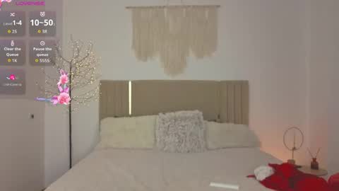 Snapshot of magic_bunnyy chatting on April 23, 2026, 7:41 am Milly online show from April 23, 2026, 7:41 am