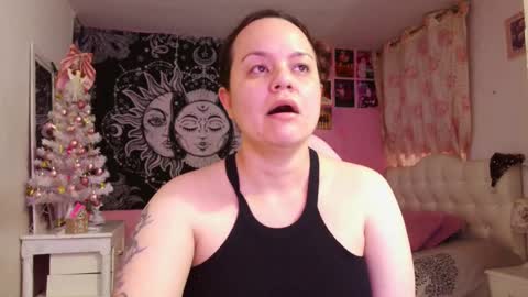 Claire online show from December 25, 2024, 10:48 pm