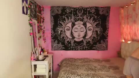 Claire online show from January 17, 2025, 1:13 pm