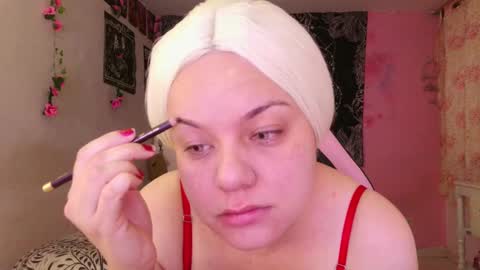 Claire online show from March 7, 2025, 11:27 pm