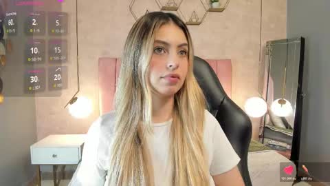 Snapshot of magic_fernanda chatting on October 22, 2025, 9:03 pm Fer online show from October 22, 2025, 9:03 pm