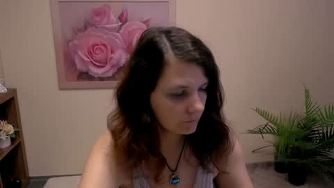 Kristy online show from July 23, 2026, 7:28 am