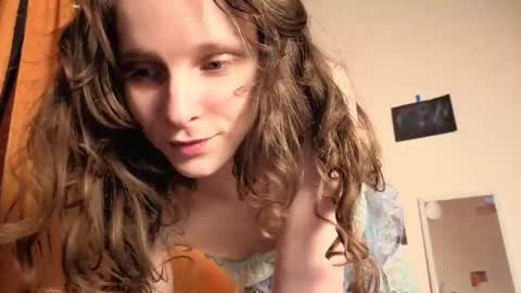 Snapshot of magic_mini_moon chatting on January 9, 2026, 9:49 pm Mikky or Moon online show from January 9, 2026, 9:49 pm