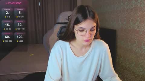 Merry online show from September 18, 2025, 1:51 am