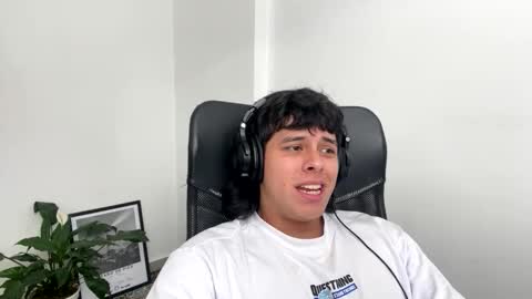 Tony Hoffa online show from April 5, 2026, 7:33 pm