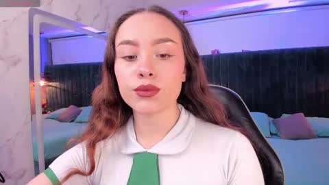 Vera  online show from November 10, 2025, 11:42 am