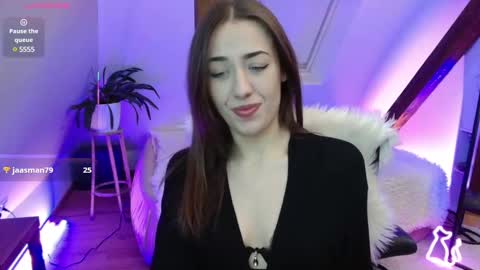 Snapshot of magic_zooey chatting on March 3, 2025, 7:39 pm Zooey online show from March 3, 2025, 7:39 pm