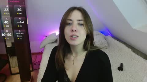 Snapshot of magic_zooey chatting on February 4, 2026, 9:09 pm Zooey online show from February 4, 2026, 9:09 pm