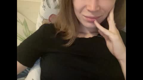 Snapshot of magicgirl50053 chatting on November 11, 2025, 6:19 pm magicgirl50053 online show from November 11, 2025, 6:19 pm