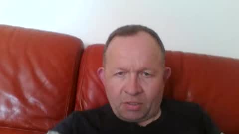 Snapshot of magicman250 chatting on April 19, 2026, 2:05 pm magicman250 online show from April 19, 2026, 2:05 pm