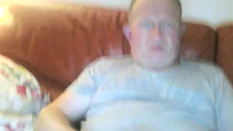 Snapshot of magicman250 chatting on May 6, 2026, 8:36 pm magicman250 online show from May 6, 2026, 8:36 pm