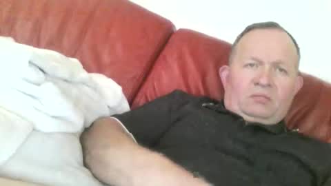 Snapshot of magicman250 chatting on May 8, 2026, 6:19 am magicman250 online show from May 8, 2026, 6:19 am