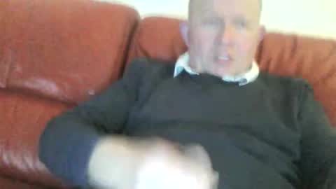 Snapshot of magicman250 chatting on May 17, 2026, 5:42 pm magicman250 online show from May 17, 2026, 5:42 pm