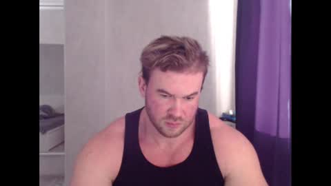 Snapshot of magicmax2017 chatting on January 11, 2025, 6:24 am magicmax2017 online show from January 11, 2025, 6:24 am